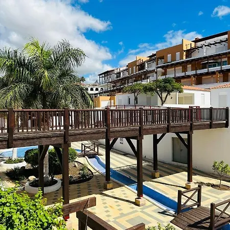 La Maison Amarilla Golf *