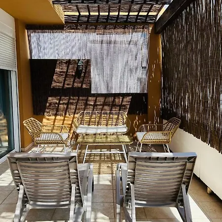 La Maison Amarilla Golf شقة سان ميغيل ذي أبونا